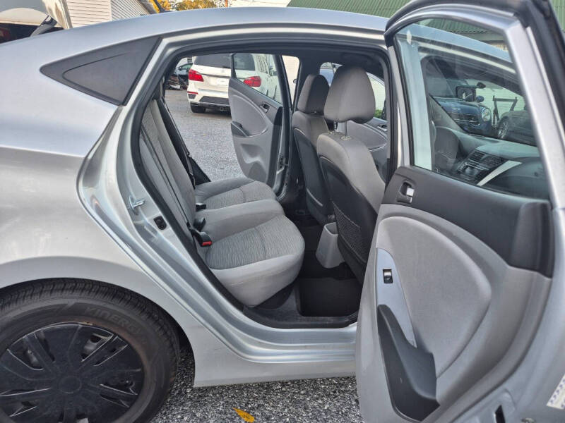 2015 Hyundai Accent GLS