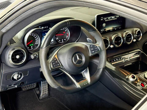 2017 Mercedes-Benz AMG GT