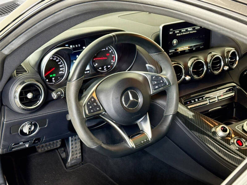 2017 Mercedes-Benz AMG GT