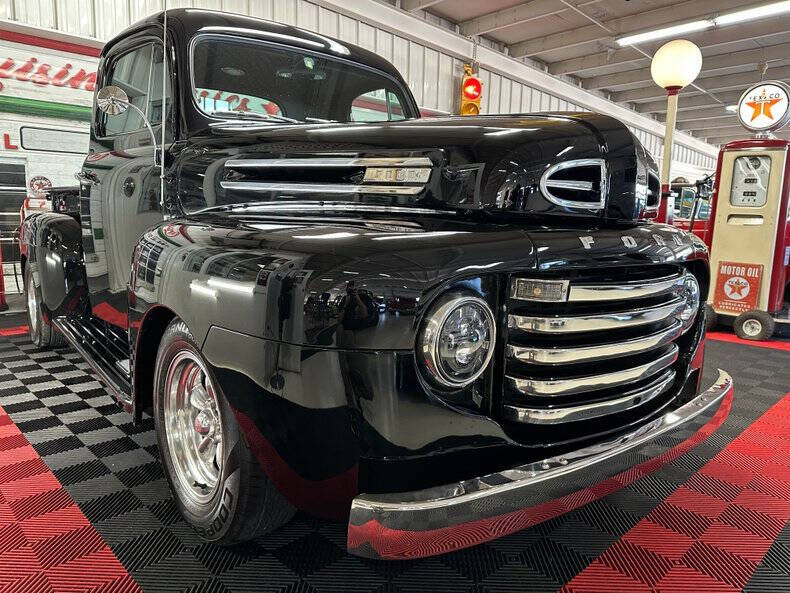 1949 Ford F-3