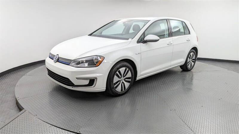 2016 Volkswagen e-Golf SE