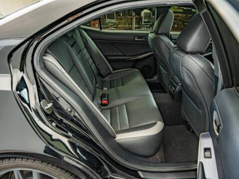 2020 Lexus IS 350