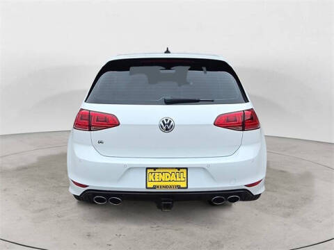 2017 Volkswagen Golf R 4Motion