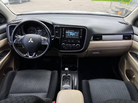 2016 Mitsubishi Outlander SEL