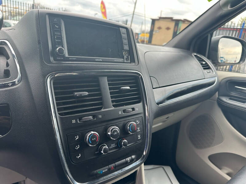 2017 Dodge Grand Caravan SXT