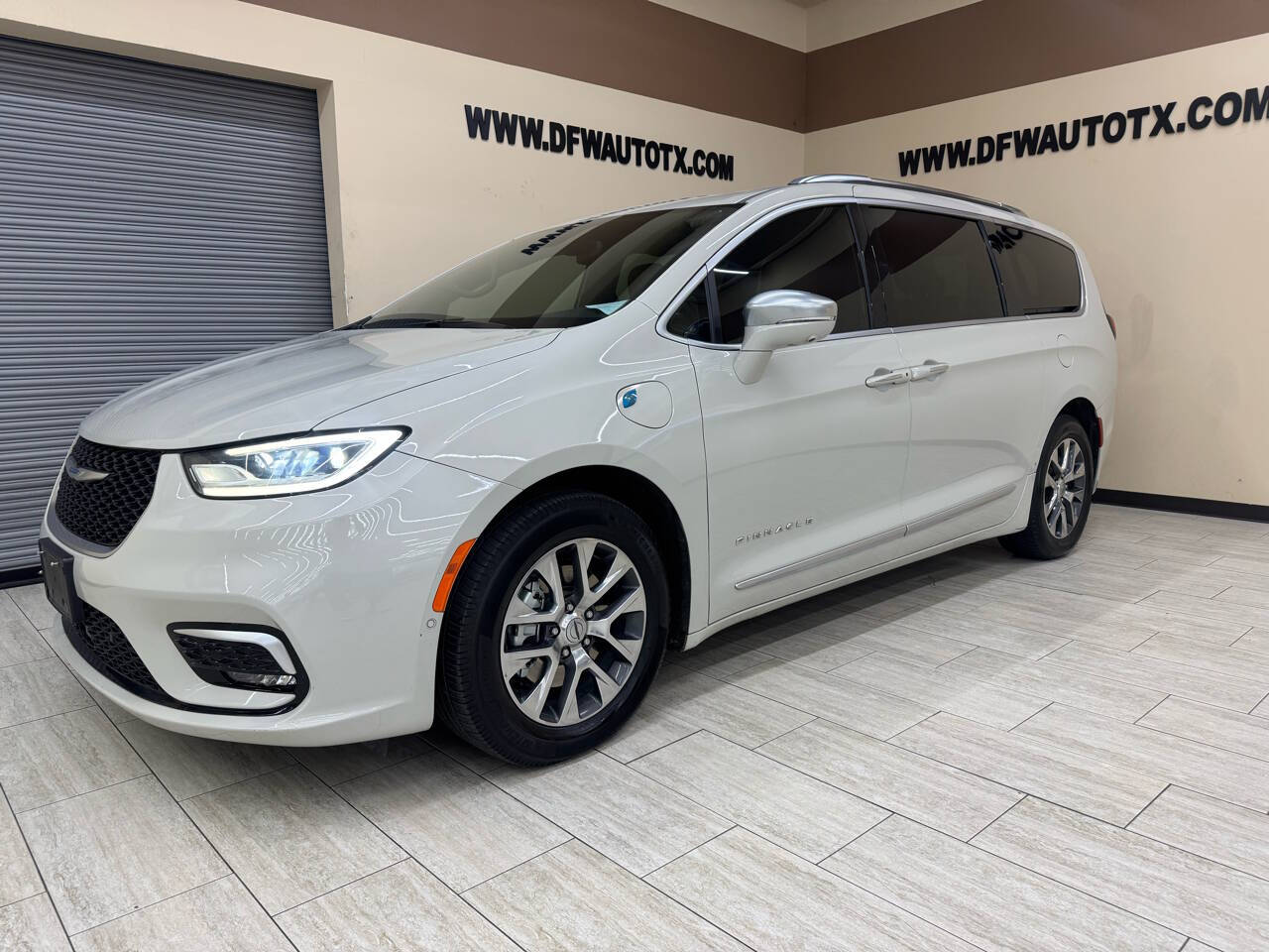 2021 Chrysler Pacifica Hybrid for sale at DFW Auto & Services Inc in Fort Worth, TX