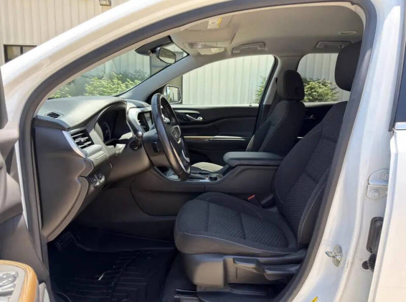 2019 GMC Acadia SLE-1