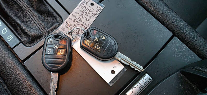 2014 Ford Taurus SEL