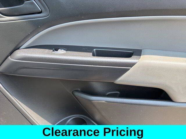 2022 GMC Canyon Elevation Standard