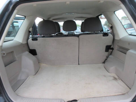 2010 Ford Escape XLS