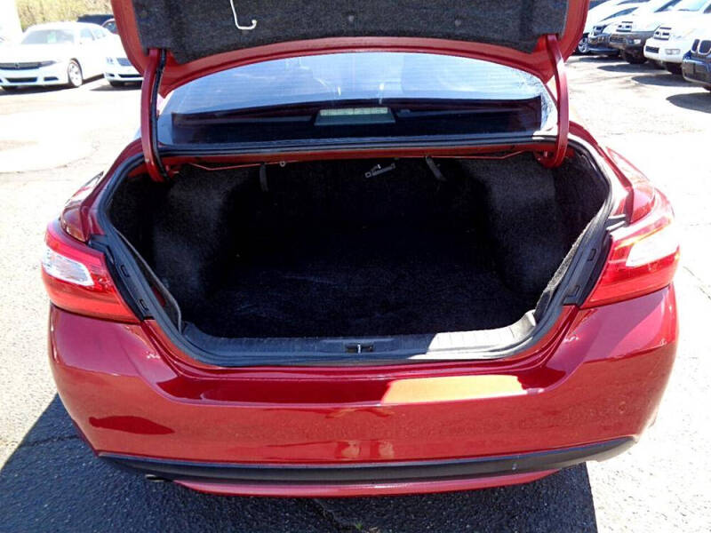 2016 Nissan Altima 2.5 SR