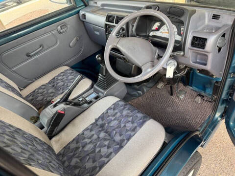 1997 Mitsubishi Minicab VX