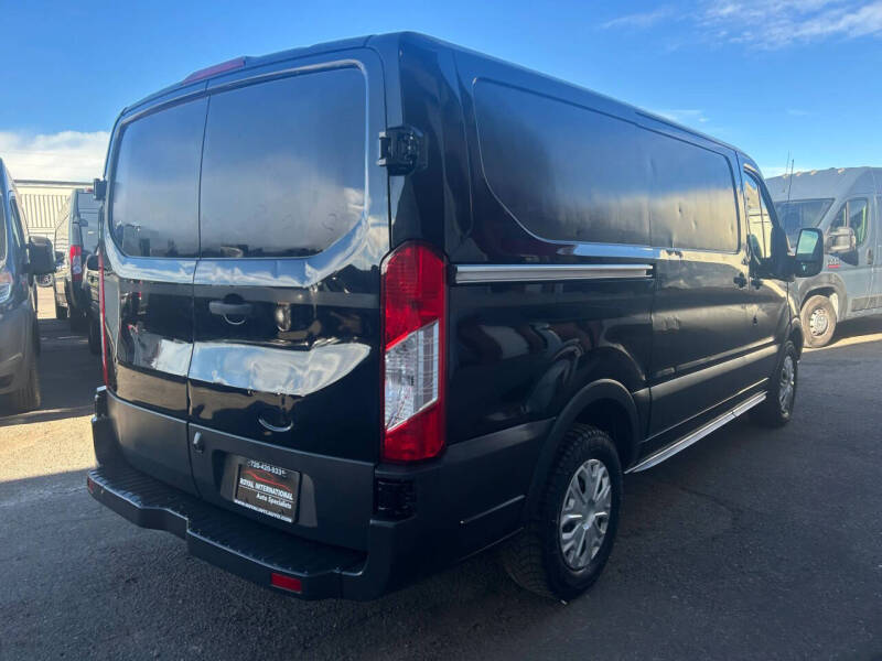 2017 Ford Transit 150