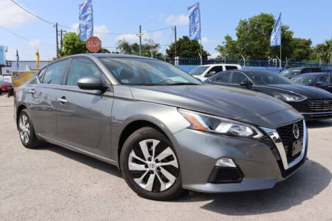 2020 Nissan Altima for sale at OCEAN AUTO SALES in Miami FL