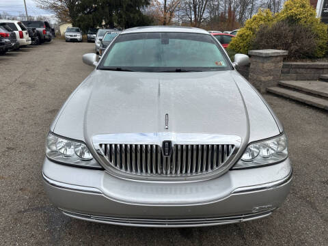 2003 Lincoln Town Car Cartier