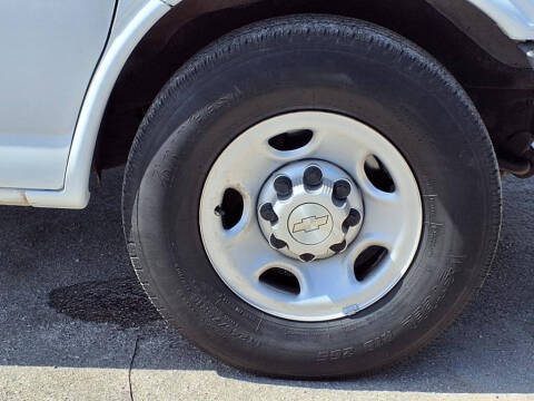 2020 Chevrolet Express 2500