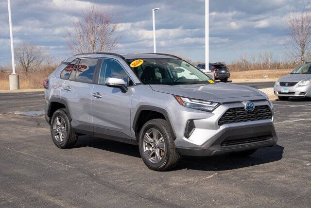 2024 Toyota RAV4 Hybrid XLE