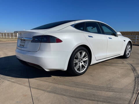 2020 Tesla Model S Long Range