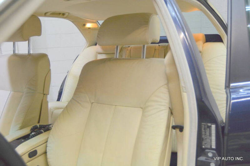 2001 BMW 7 Series 740iL