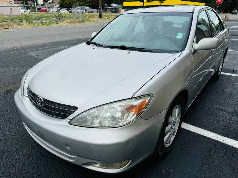 Used 2004 Toyota Camry SE with VIN 4T1BE30KX4U933976 for sale in Tacoma, WA