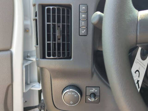 2025 Chevrolet Express 2500