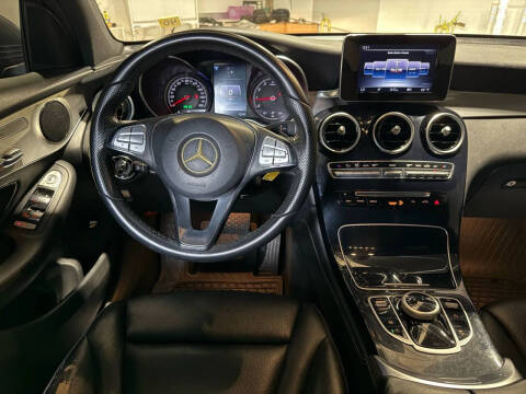 2017 Mercedes-Benz GLC GLC 300