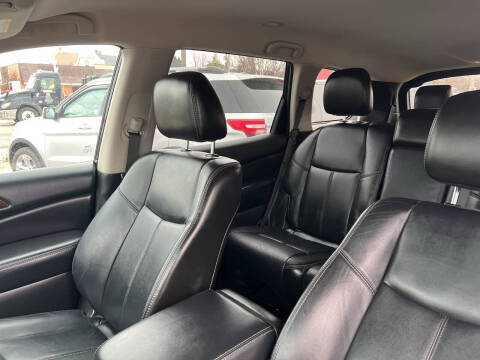 2013 Nissan Pathfinder SL