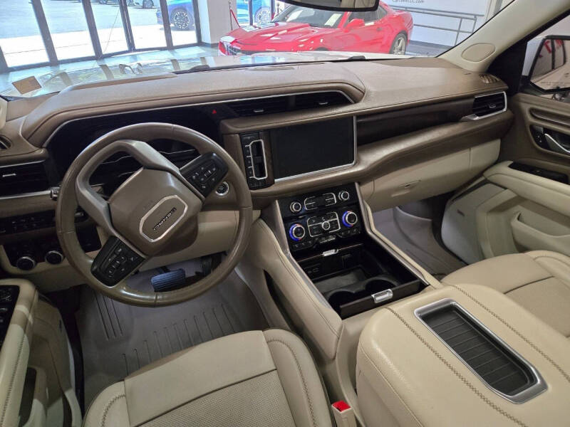 2022 GMC Yukon Denali