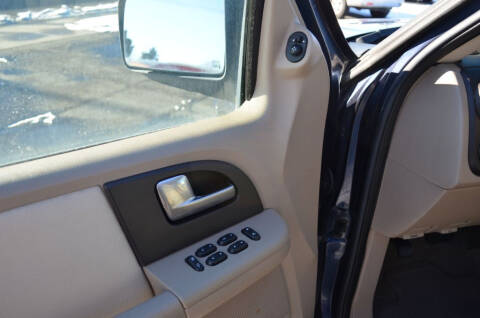 2003 Ford Expedition XLT