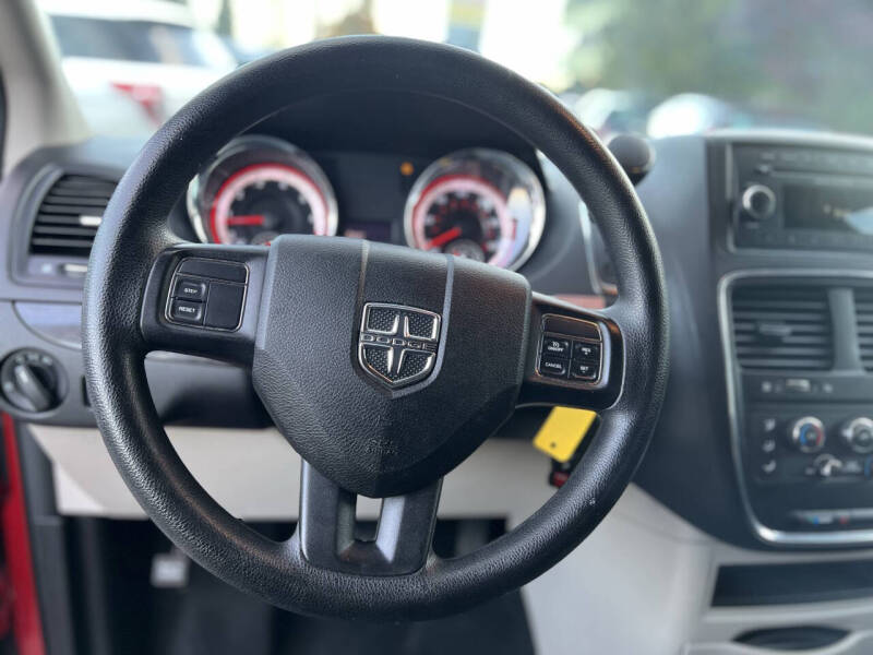 2013 Dodge Grand Caravan SE