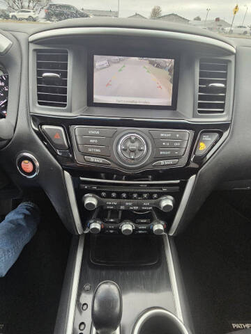 2014 Nissan Pathfinder SV