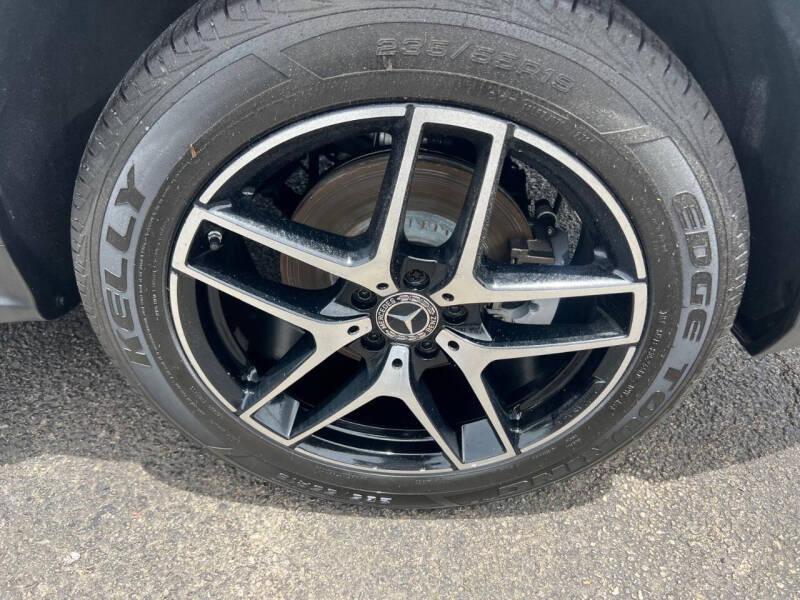 2017 Mercedes-Benz GLC GLC 300