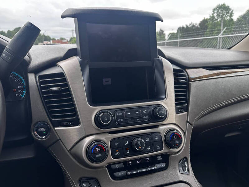 2017 GMC Yukon XL Denali