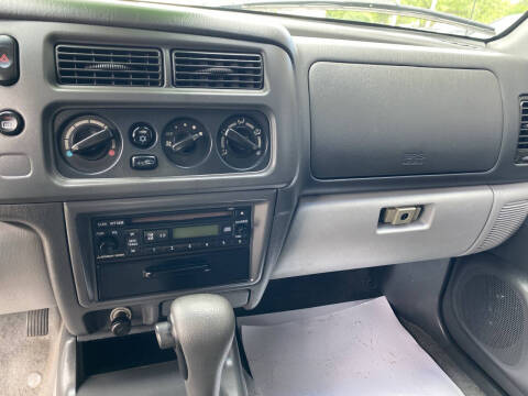 2004 Mitsubishi Montero Sport LS