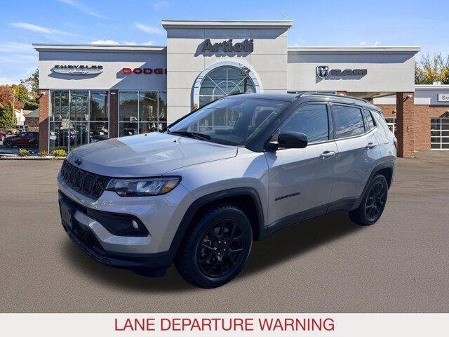 2023 Jeep Compass Altitude