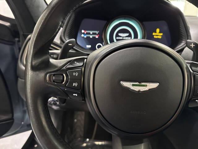 2019 Aston Martin DB11 V8