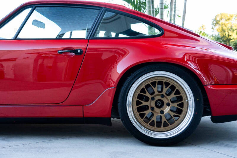 1990 Porsche 911 Carrera 2