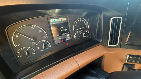 2023 Freightliner Cascadia