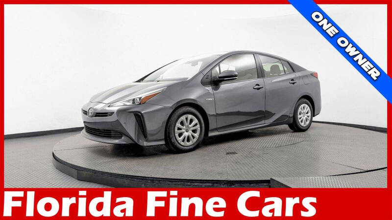 2022 Toyota Prius LE