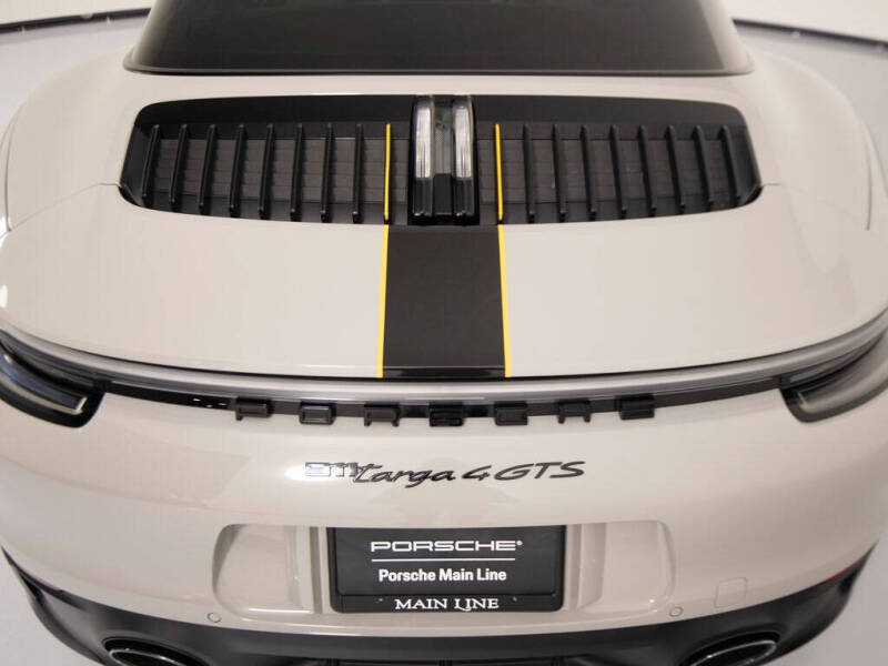 2022 Porsche 911 Targa 4 GTS