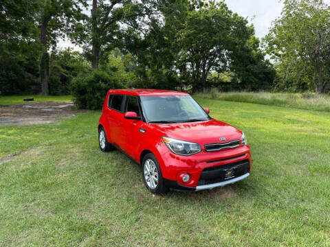 2019 Kia Soul +