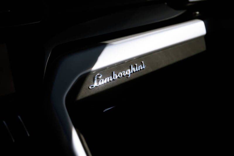 2019 Lamborghini Urus