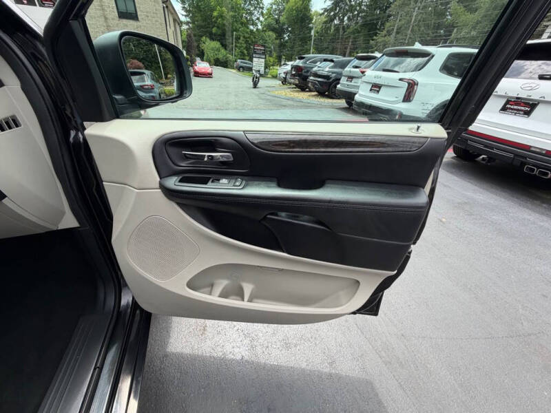 2019 Dodge Grand Caravan SE