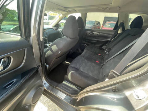 2015 Nissan Rogue SV
