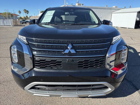 2024 Mitsubishi Outlander SE