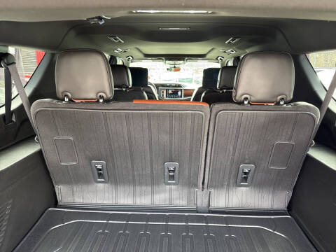 2023 GMC Yukon XL Denali Ultimate