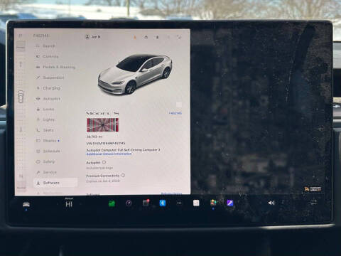 2021 Tesla Model S Plaid