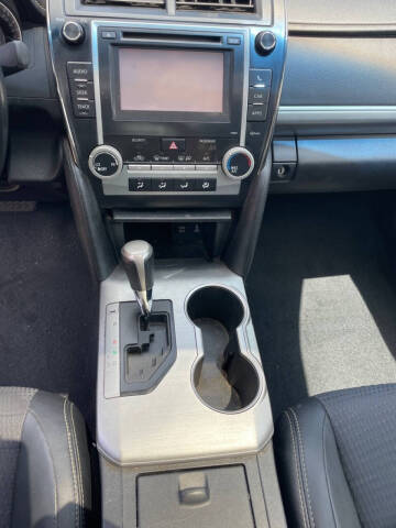 2012 Toyota Camry SE