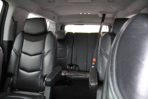 2017 Cadillac Escalade ESV Luxury