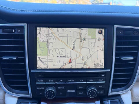 2011 Porsche Panamera 4